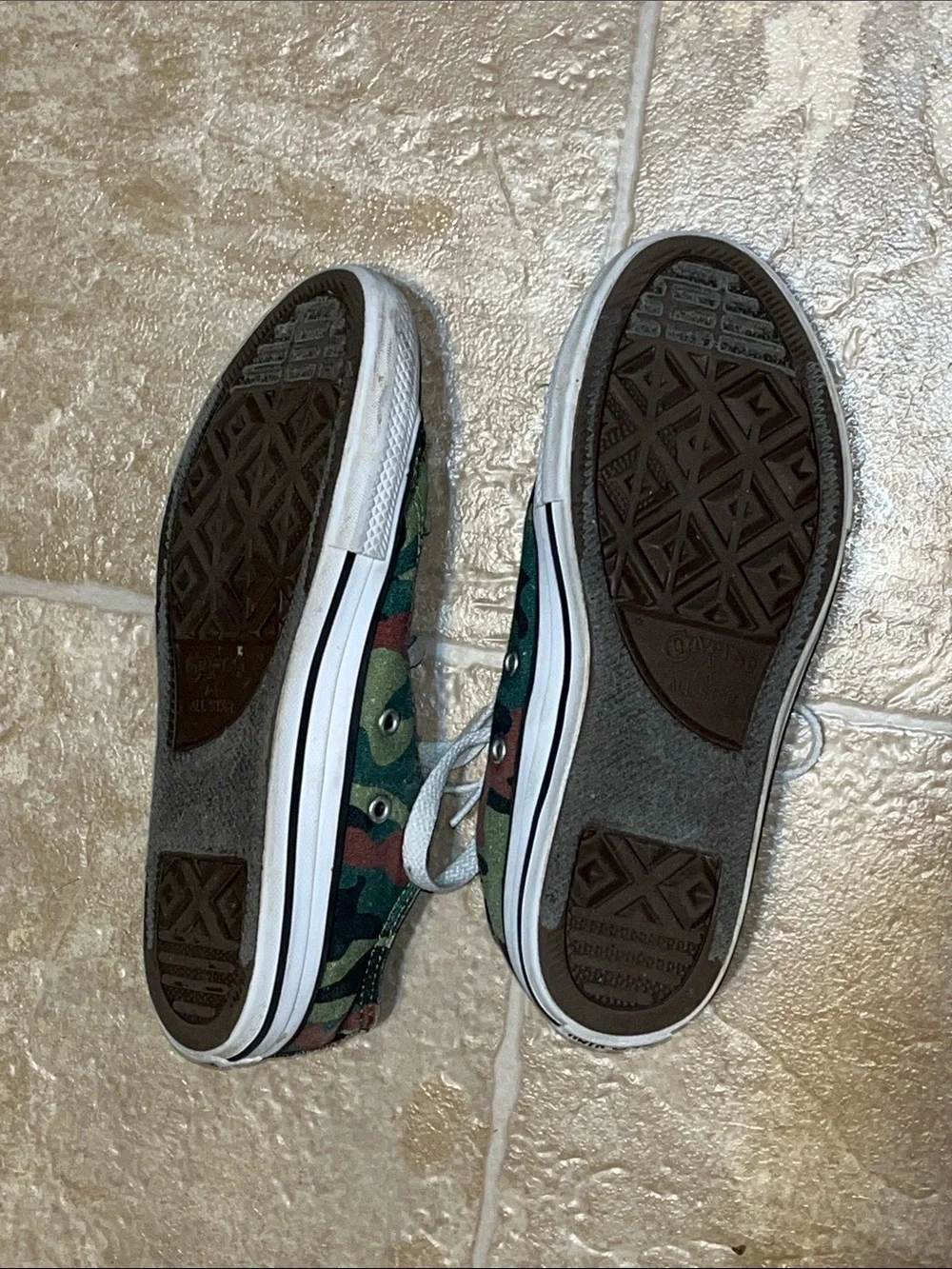 Kids Converse Camouflage Low-Top Sneakers - Green Camo